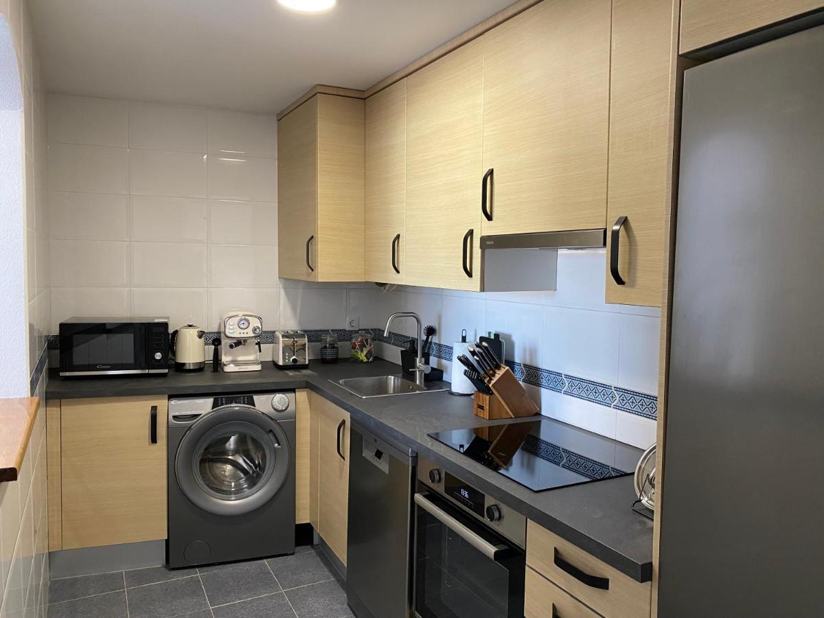 Apartment With Solarium/Terrace. Κάλπε Εξωτερικό φωτογραφία