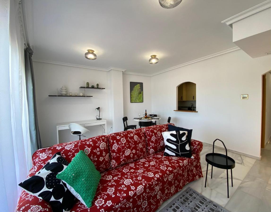 Apartment With Solarium/Terrace. Κάλπε Εξωτερικό φωτογραφία