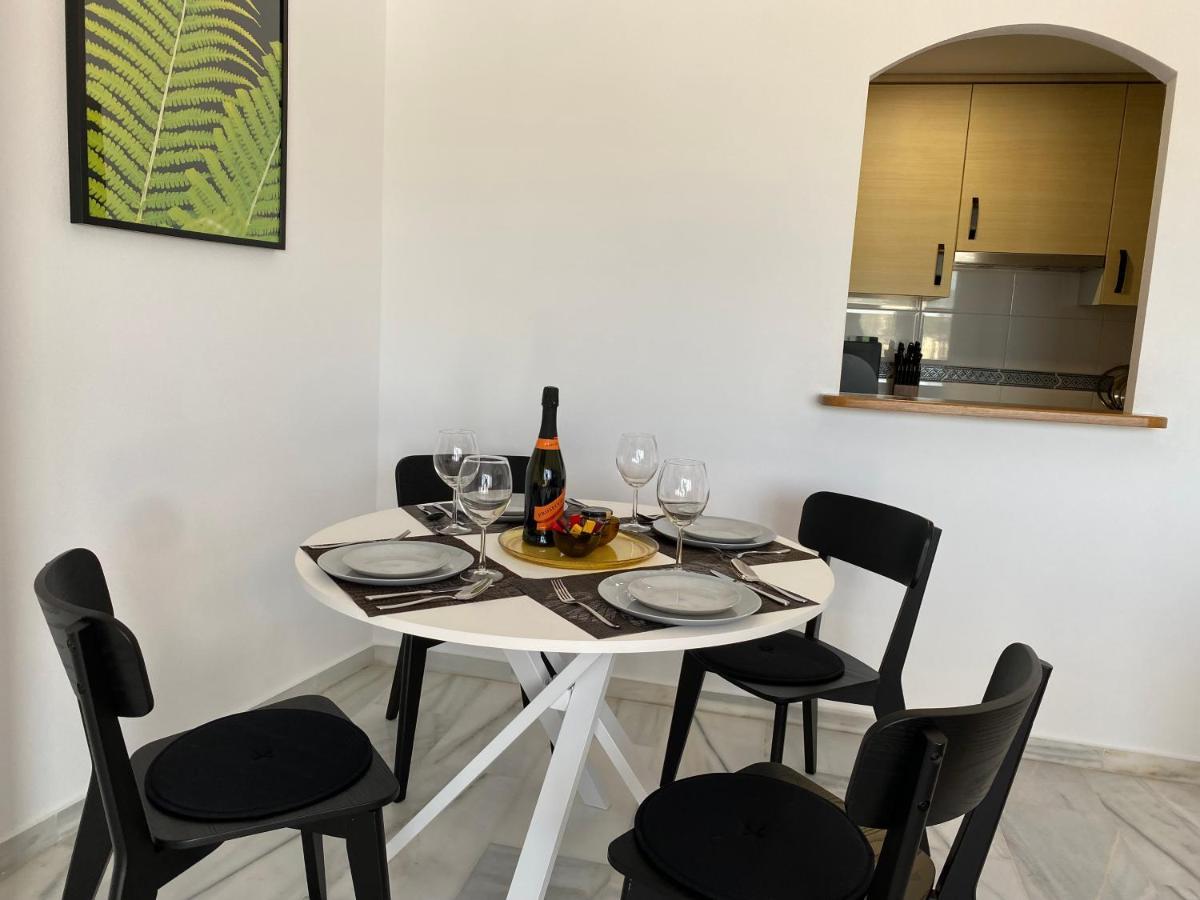 Apartment With Solarium/Terrace. Κάλπε Εξωτερικό φωτογραφία